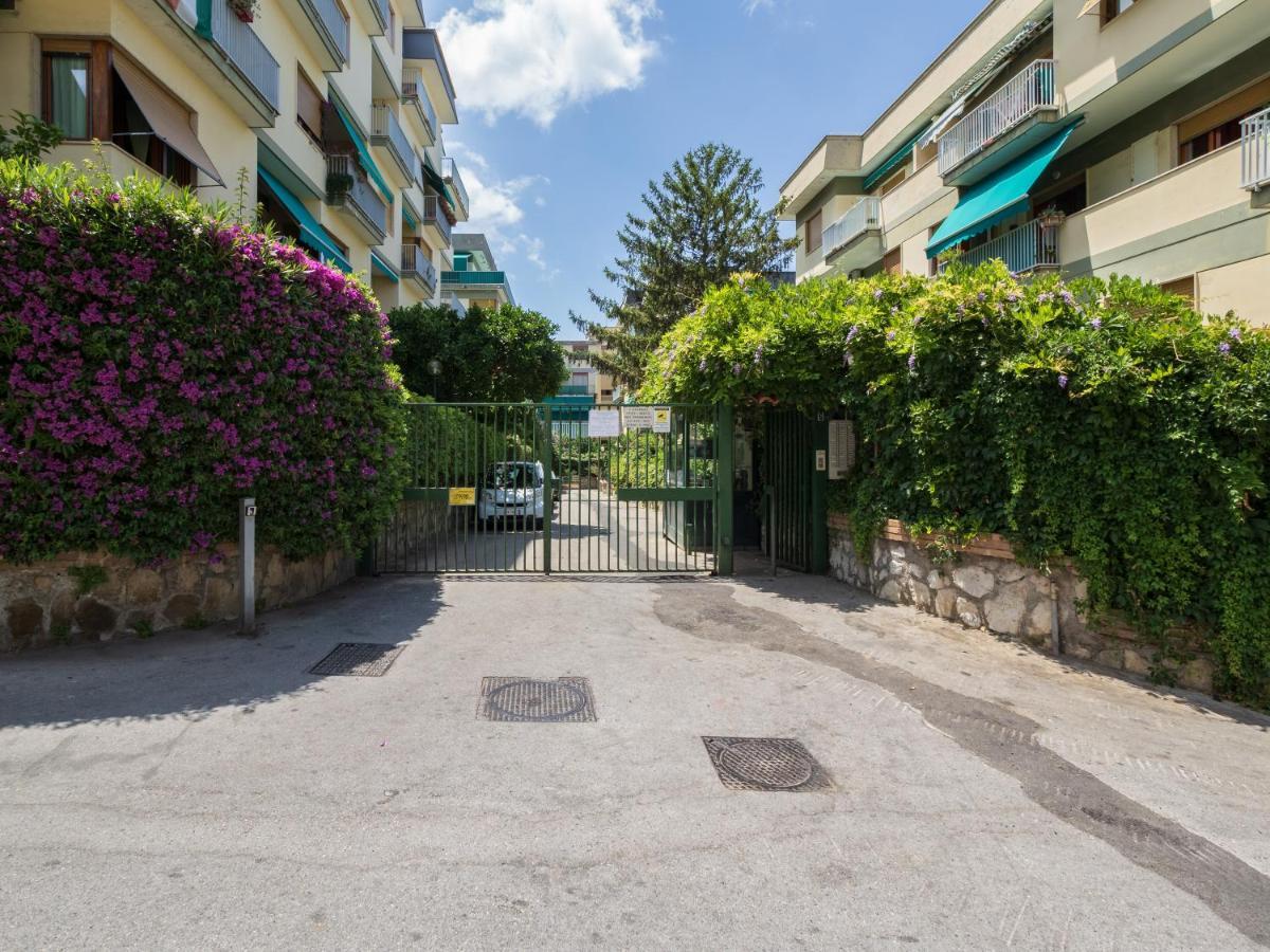 Azzurro Park Suite - De Vivo Realty סורנטו מראה חיצוני תמונה