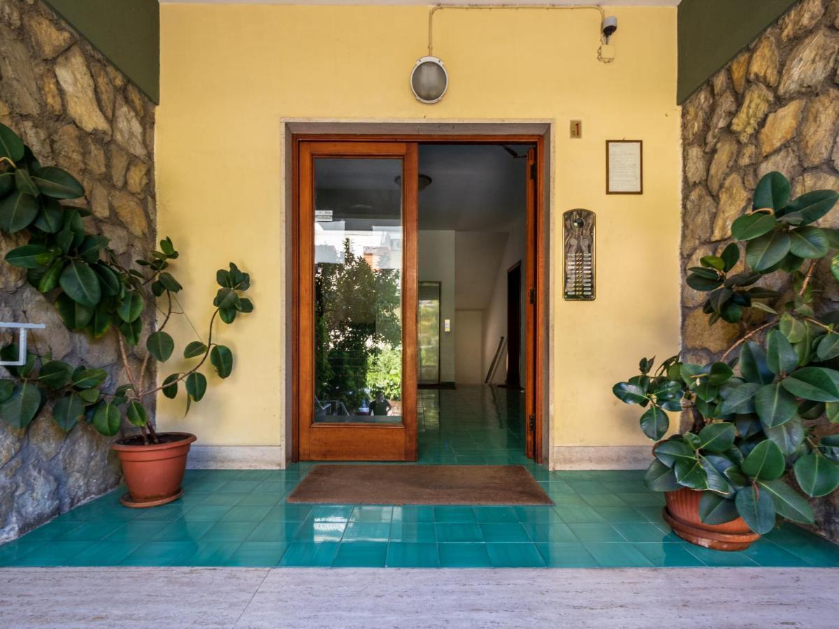 Azzurro Park Suite - De Vivo Realty סורנטו מראה חיצוני תמונה