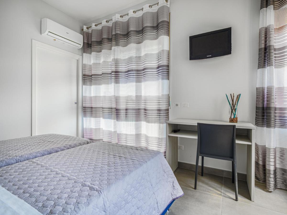 Azzurro Park Suite - De Vivo Realty סורנטו מראה חיצוני תמונה